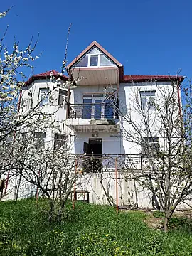 Satılır 8 otaqlı həyət evi 360 m² — Bakı 8 otaq 360.00 m²
