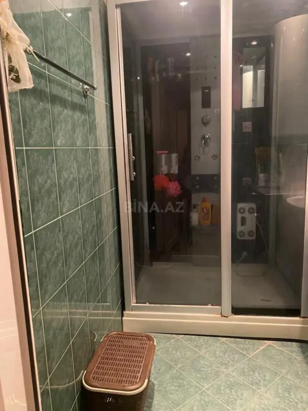 Satılır 3 otaqlı mənzil 120 m²