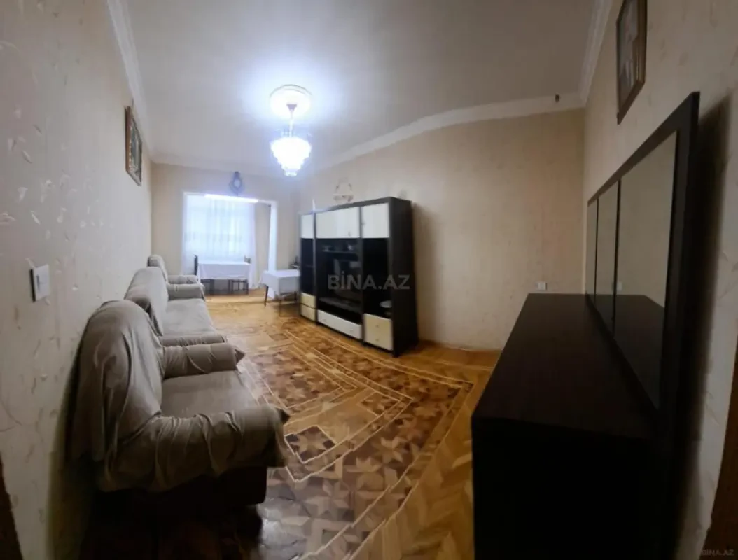 Kirayə verilir 4 otaqlı mənzil 110 m²