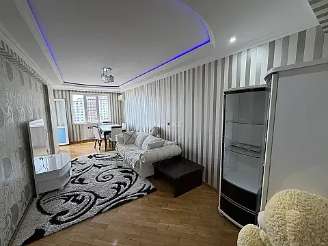 Kirayə verilir 3 otaqlı mənzil 120 m² — Bakı, İnşaatçılar 3 otaq 120.00 m²