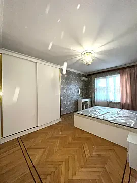 Kirayə verilir 3 otaqlı mənzil 85 m² — Bakı, Nizami 3 otaq 85.00 m²