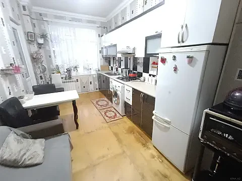 Kirayə verilir 2 otaqlı mənzil 100 m² — Bakı, Həzi Aslanov qəs. 2 otaq 100.00 m²