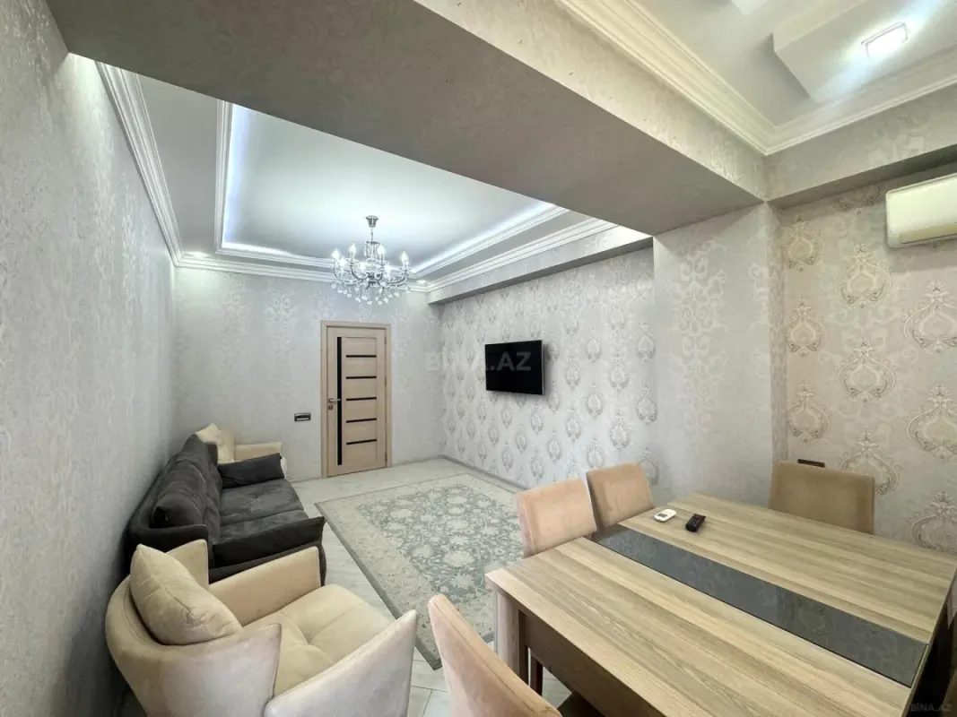 Satılır 3 otaqlı mənzil 83 m²