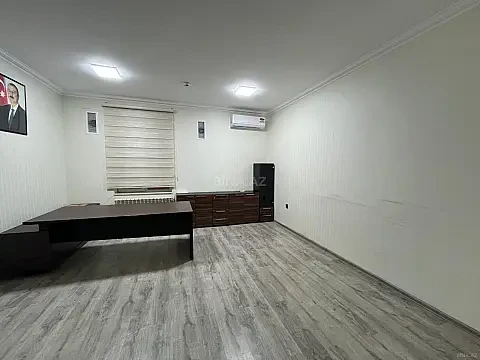 Kirayə verilir 1 otaqlı ofis 30 m² — Bakı 1 otaq 30.00 m²