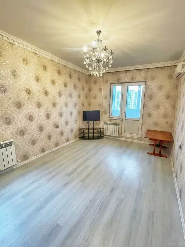 Satılır 2 otaqlı mənzil 45 m²