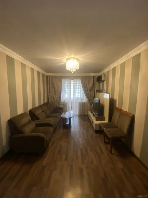 Kirayə verilir 2 otaqlı mənzil 45 m²
