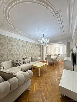 Kirayə verilir 2 otaqlı mənzil 70 m² — Bakı 2 otaq 70.00 m²