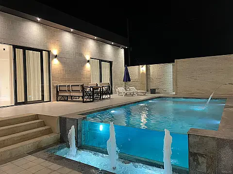 Kirayə verilir 4 otaqlı həyət evi 300 m² — Bakı 4 otaq 300.00 m²