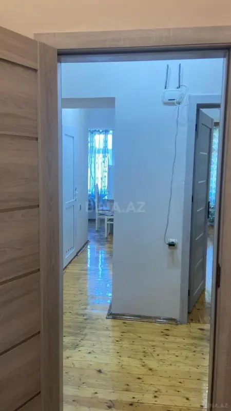 Kirayə verilir 2 otaqlı mənzil 56 m²