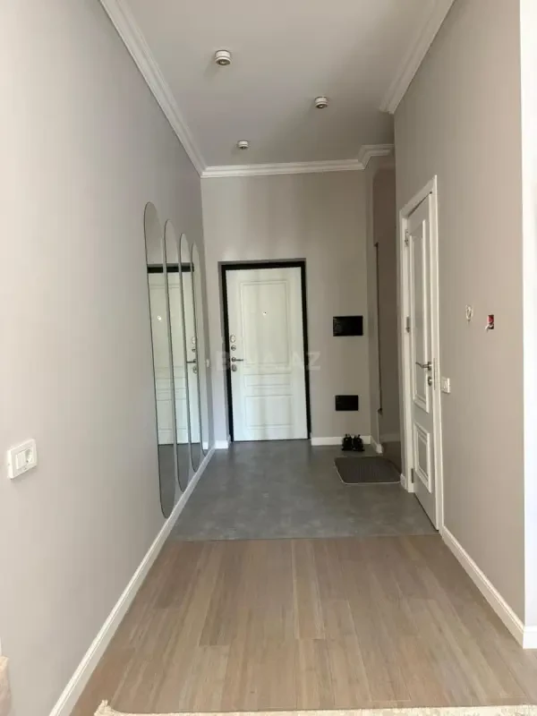 Kirayə verilir 2 otaqlı mənzil 65 m²