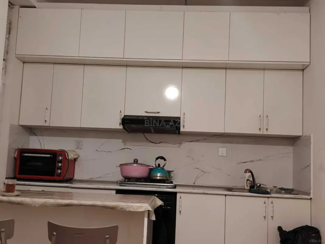 Kirayə verilir 2 otaqlı mənzil 50 m²