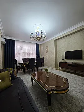 Satılır 3 otaqlı mənzil 90 m² — Bakı, İnşaatçılar 3 otaq 90.00 m²