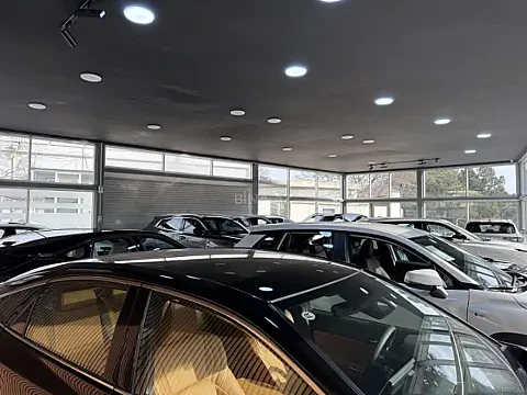 Kirayə verilir obyekt 200 m² — Bakı 200.00 m²