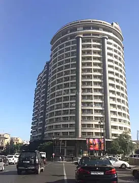 Kirayə verilir 2 otaqlı mənzil 85 m² — Bakı, Nizami 2 otaq 85.00 m²