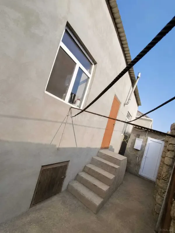 Satılır 3 otaqlı həyət evi 75 m²