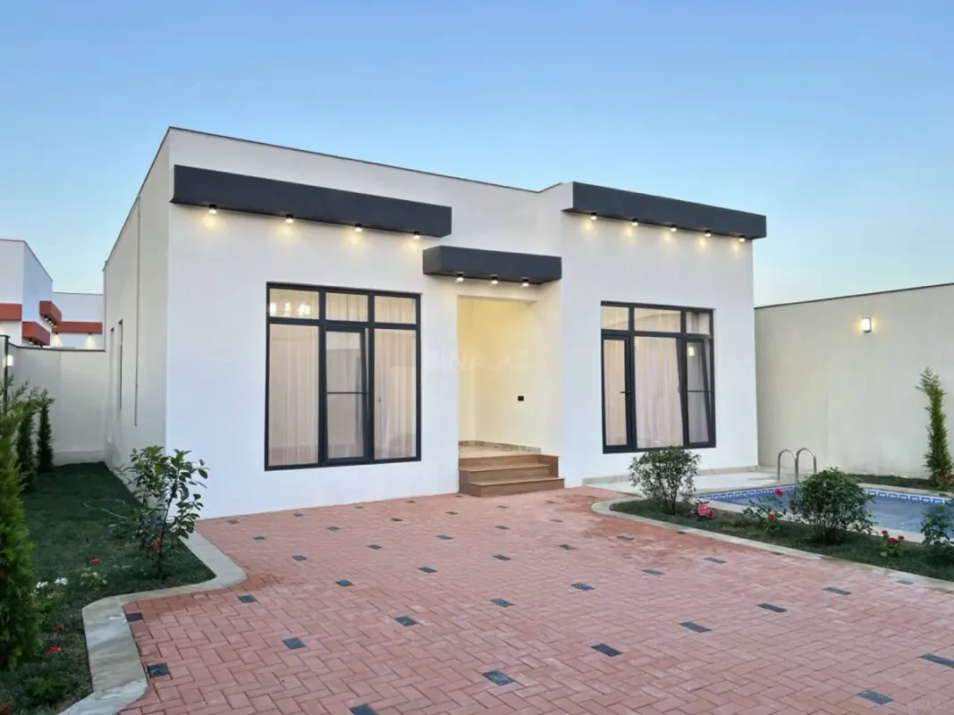 Satılır 4 otaqlı həyət evi 150 m²