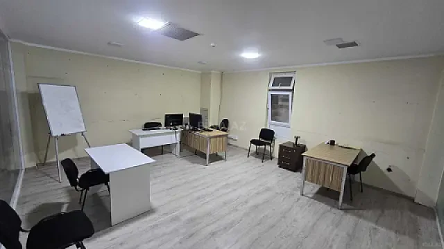 Kirayə verilir 1 otaqlı ofis 38 m² — Bakı, Nərimanov 1 otaq 38.00 m²