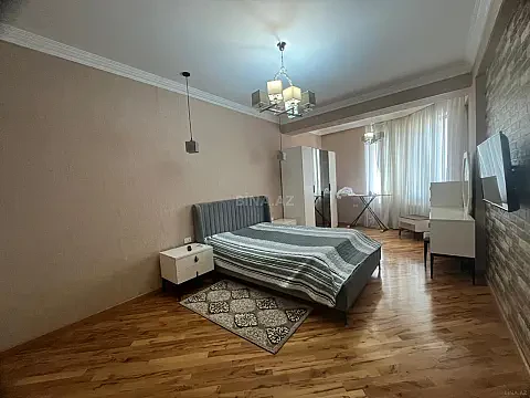 Kirayə verilir 3 otaqlı mənzil 157 m² — Bakı, Nəsimi 3 otaq 157.00 m²