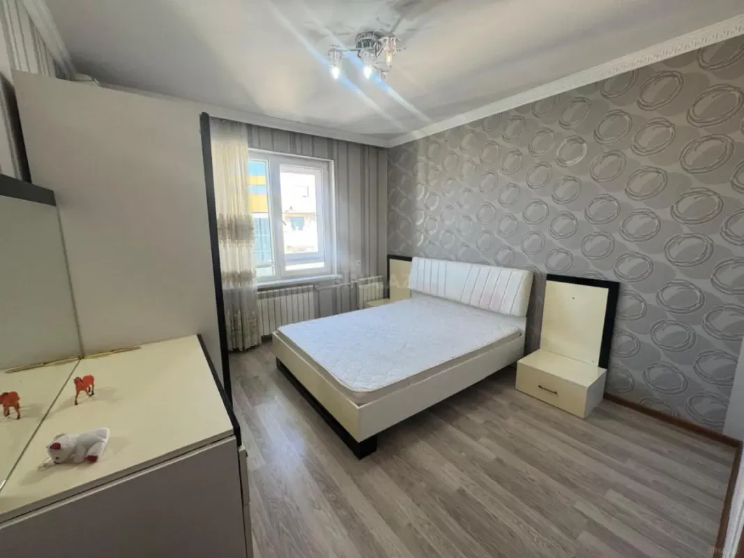 Kirayə verilir 3 otaqlı mənzil 90 m²