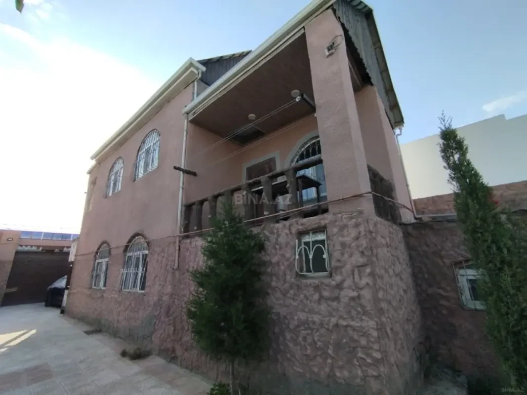 Kirayə verilir 3 otaqlı həyət evi 300 m²