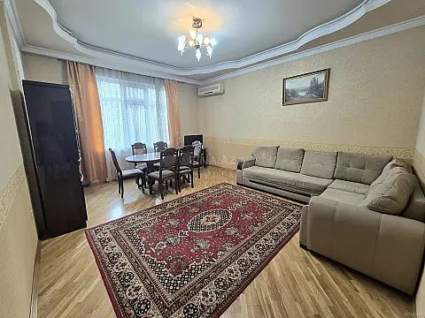 Kirayə verilir 2 otaqlı mənzil 90 m² — Bakı, Nərimanov 2 otaq 90.00 m²