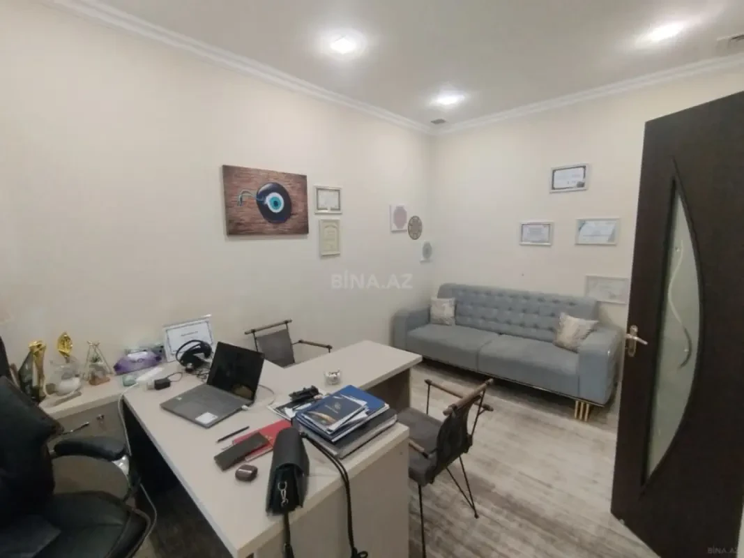 Kirayə verilir 9 otaqlı ofis 320 m²