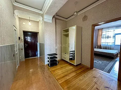 Kirayə verilir 3 otaqlı mənzil 105 m² — Bakı, Nərimanov 3 otaq 105.00 m²