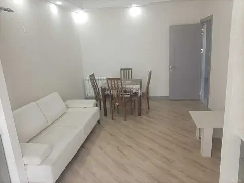 Kirayə verilir 2 otaqlı mənzil 60 m² — Bakı, Nərimanov 2 otaq 60.00 m²