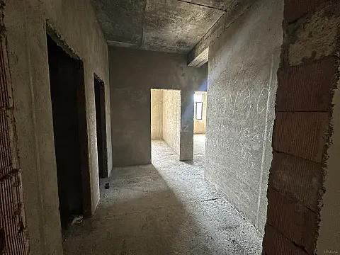 Satılır 2 otaqlı mənzil 100 m² — Bakı, Həzi Aslanov qəs. 2 otaq 100.00 m²