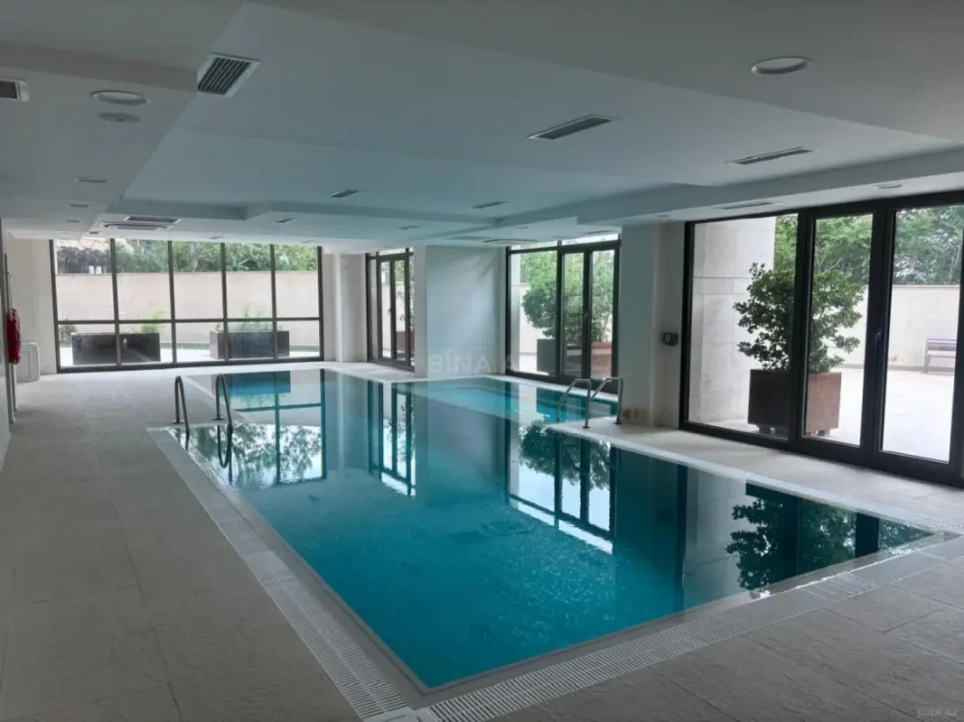 Kirayə verilir 3 otaqlı mənzil 170 m²