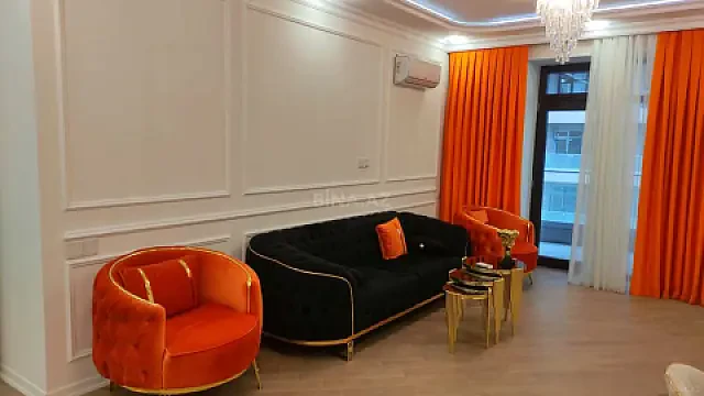 Kirayə verilir 3 otaqlı mənzil 148 m² — Bakı 3 otaq 148.00 m²