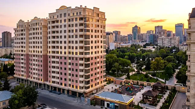 Satılır 3 otaqlı mənzil 120 m² — Bakı 3 otaq 120.00 m²