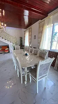 Kirayə verilir 5 otaqlı həyət evi 240 m² — Bakı 5 otaq 240.00 m²