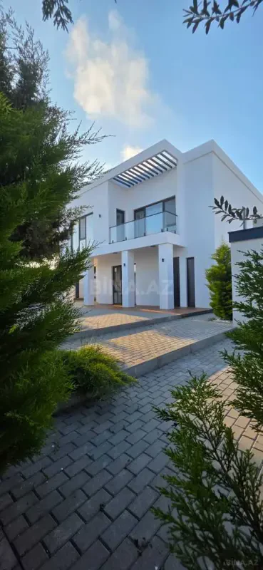 Satılır 4 otaqlı həyət evi 200 m²