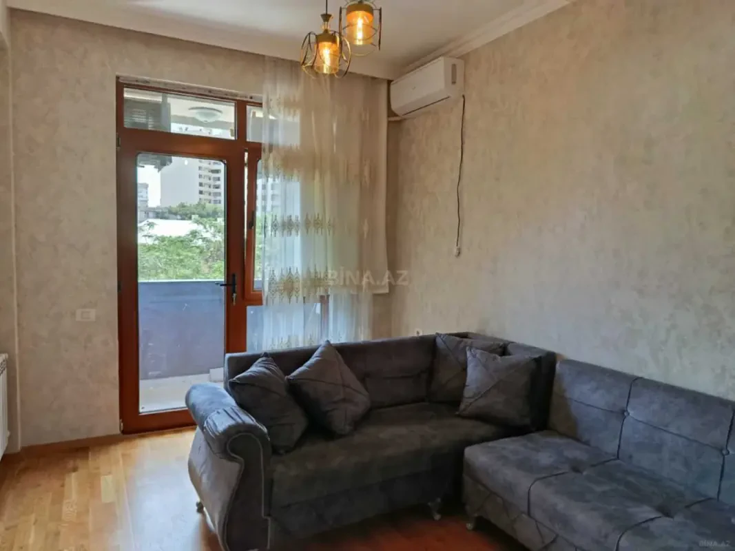 Kirayə verilir 3 otaqlı mənzil 75 m²
