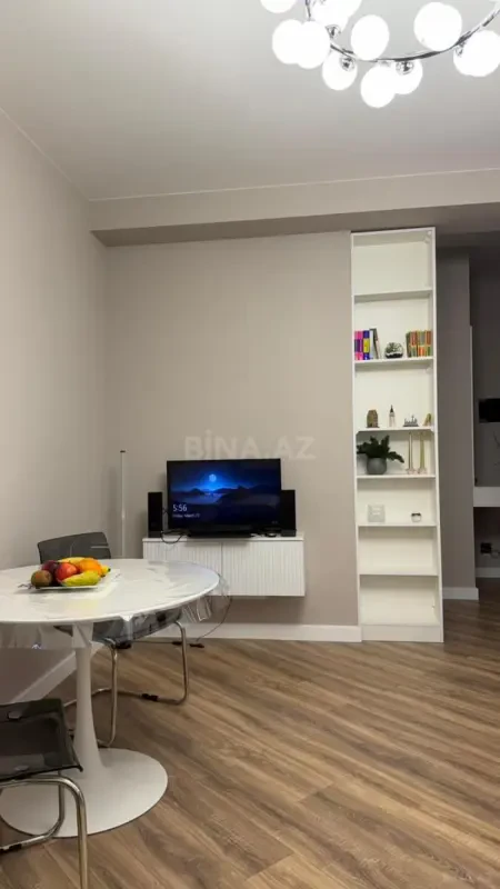 Kirayə verilir 2 otaqlı mənzil 55 m²
