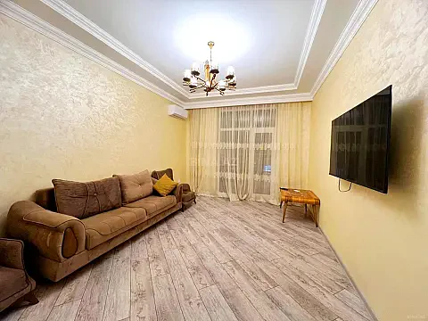 Kirayə verilir 2 otaqlı mənzil 80 m² — Bakı, Nərimanov 2 otaq 80.00 m²