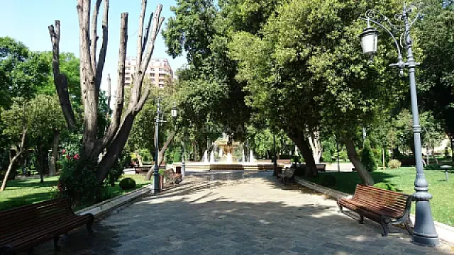 Satılır 4 otaqlı mənzil 217 m² — Bakı, Nizami 4 otaq 217.00 m²