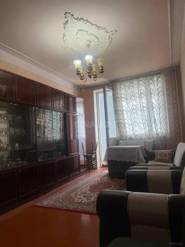 Satılır 3 otaqlı mənzil 68 m²