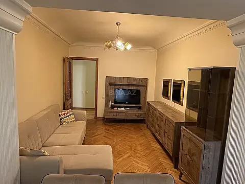 Satılır 3 otaqlı mənzil 70 m² — Bakı, Nizami 3 otaq 70.00 m²