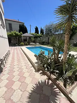 Kirayə verilir 4 otaqlı həyət evi 130 m² — Bakı, Novxanı 4 otaq 130.00 m²