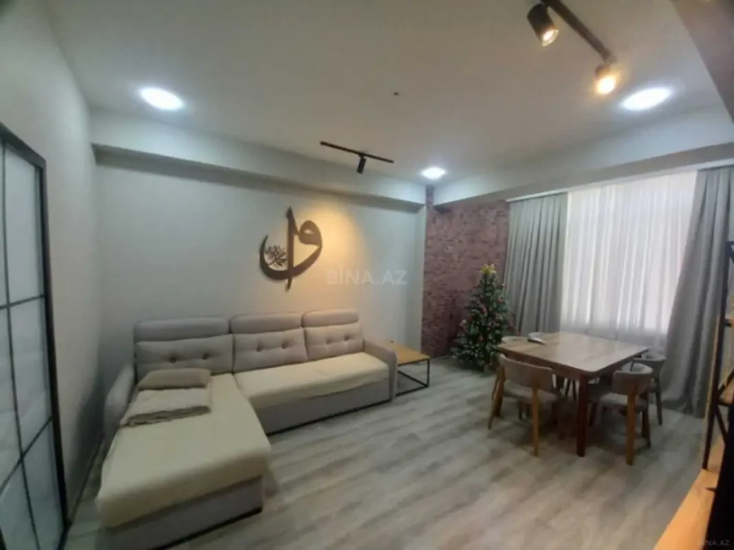 Satılır 3 otaqlı mənzil 103 m²
