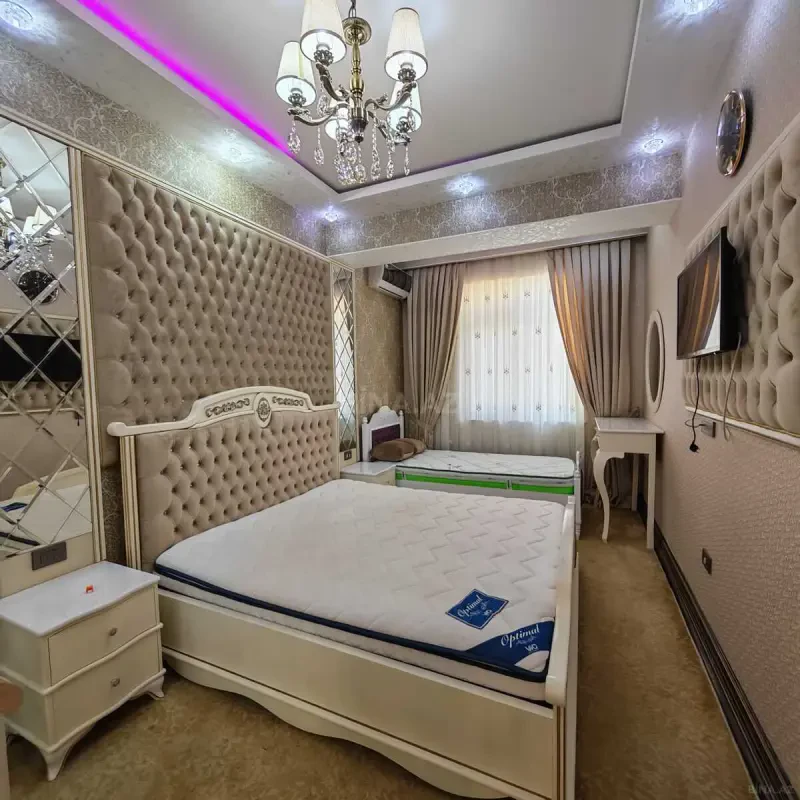 Kirayə verilir 2 otaqlı mənzil 65 m²