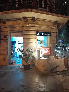 Kirayə verilir obyekt 280 m² — Bakı 280.00 m²