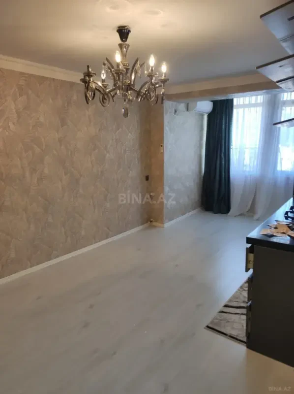 Kirayə verilir 2 otaqlı mənzil 50 m²