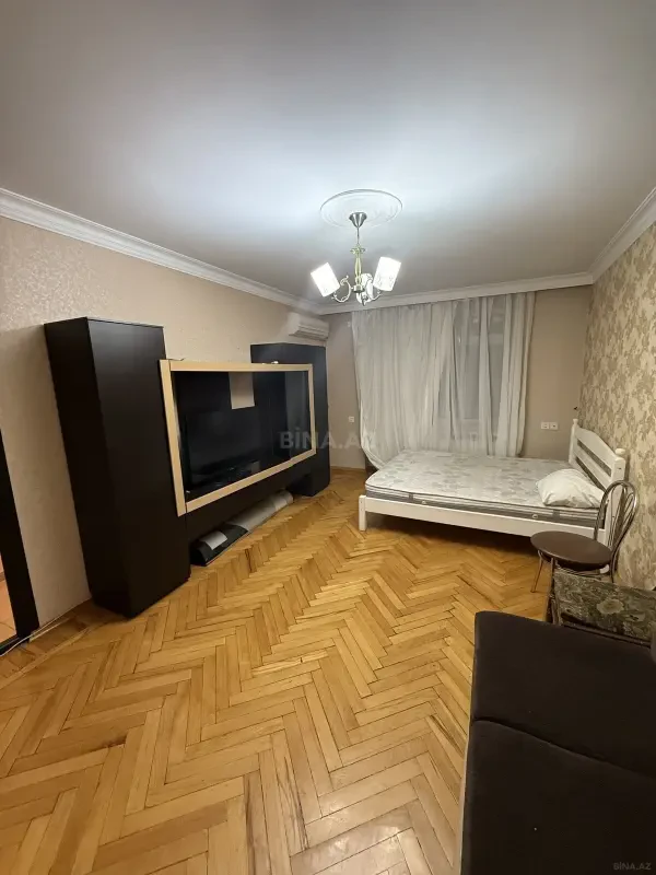 Kirayə verilir 1 otaqlı mənzil 40 m²