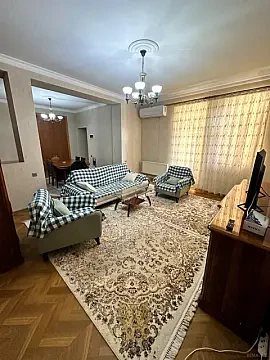 Satılır 3 otaqlı mənzil 110 m² — Bakı, Nizami 3 otaq 110.00 m²