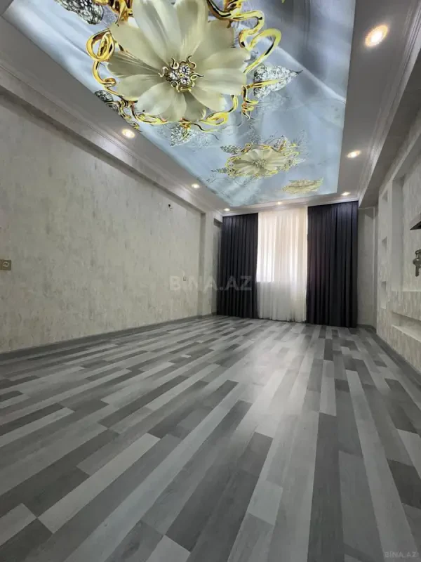 Satılır 3 otaqlı mənzil 83 m²