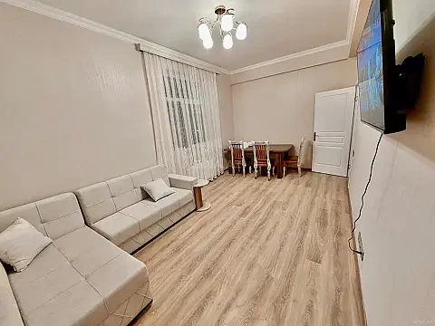 Kirayə verilir 2 otaqlı mənzil 70 m² — Bakı, Yasamal 2 otaq 70.00 m²