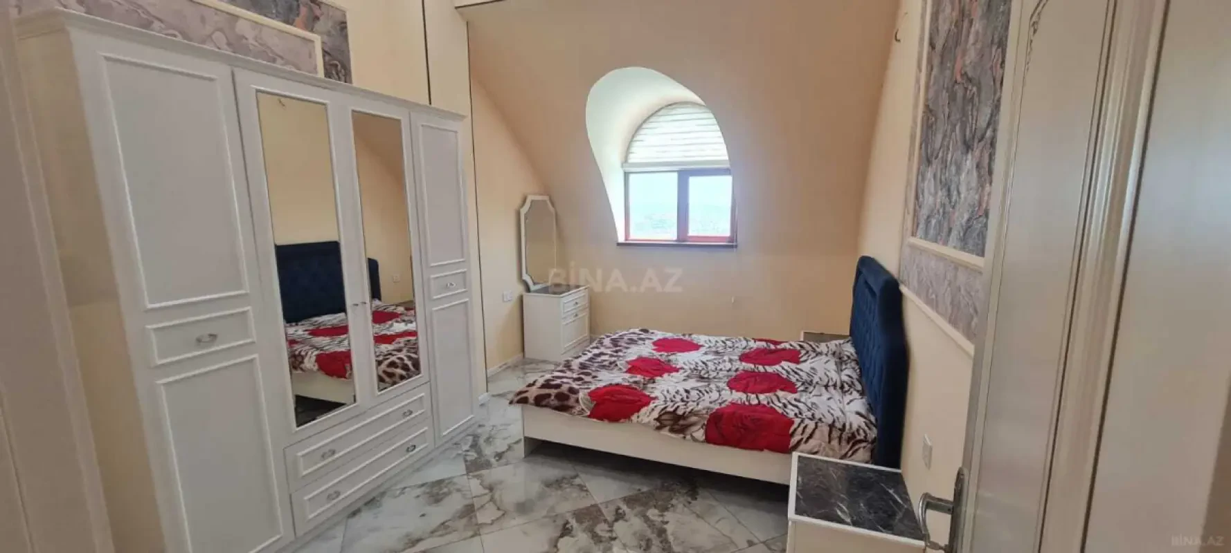 Kirayə verilir 3 otaqlı mənzil 80 m²